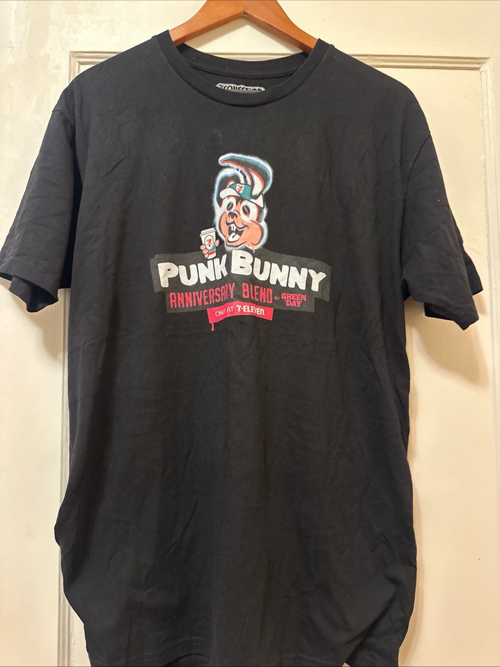 Green Day Punk Bunny 7-11 Anniversary Black T-shirt Size Large